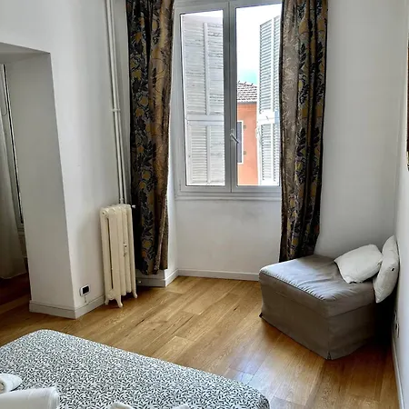 Beau 3 Pieces Vue Apartment
